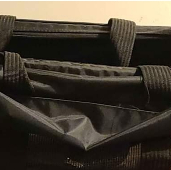 Sherpa Pet Carrier - Picture 1 of 3